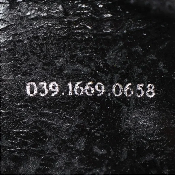 Gucci Emerald Green Leather Cosmetic Case - Picture 6 of 11